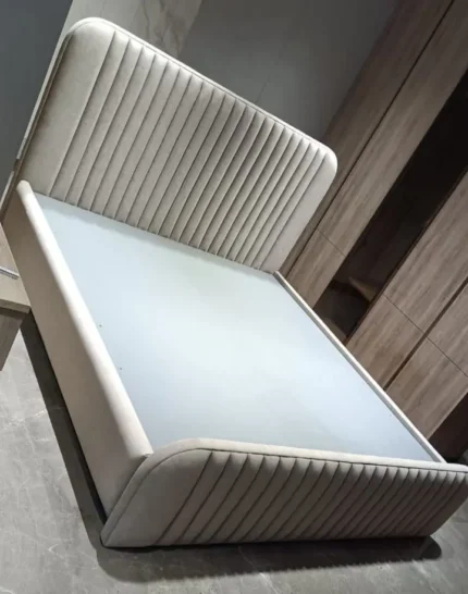 full bed slices headboard and base